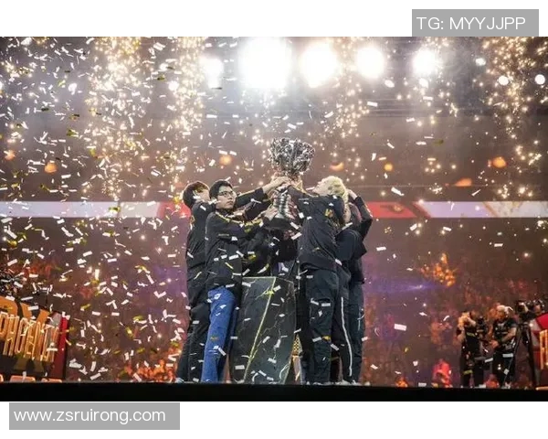 电竞新闻英雄联盟FPX战队崛起之路与辉煌成就的纪实探讨 电竞新闻英雄联盟FPX战队崛起之路与辉煌成就的纪实探讨